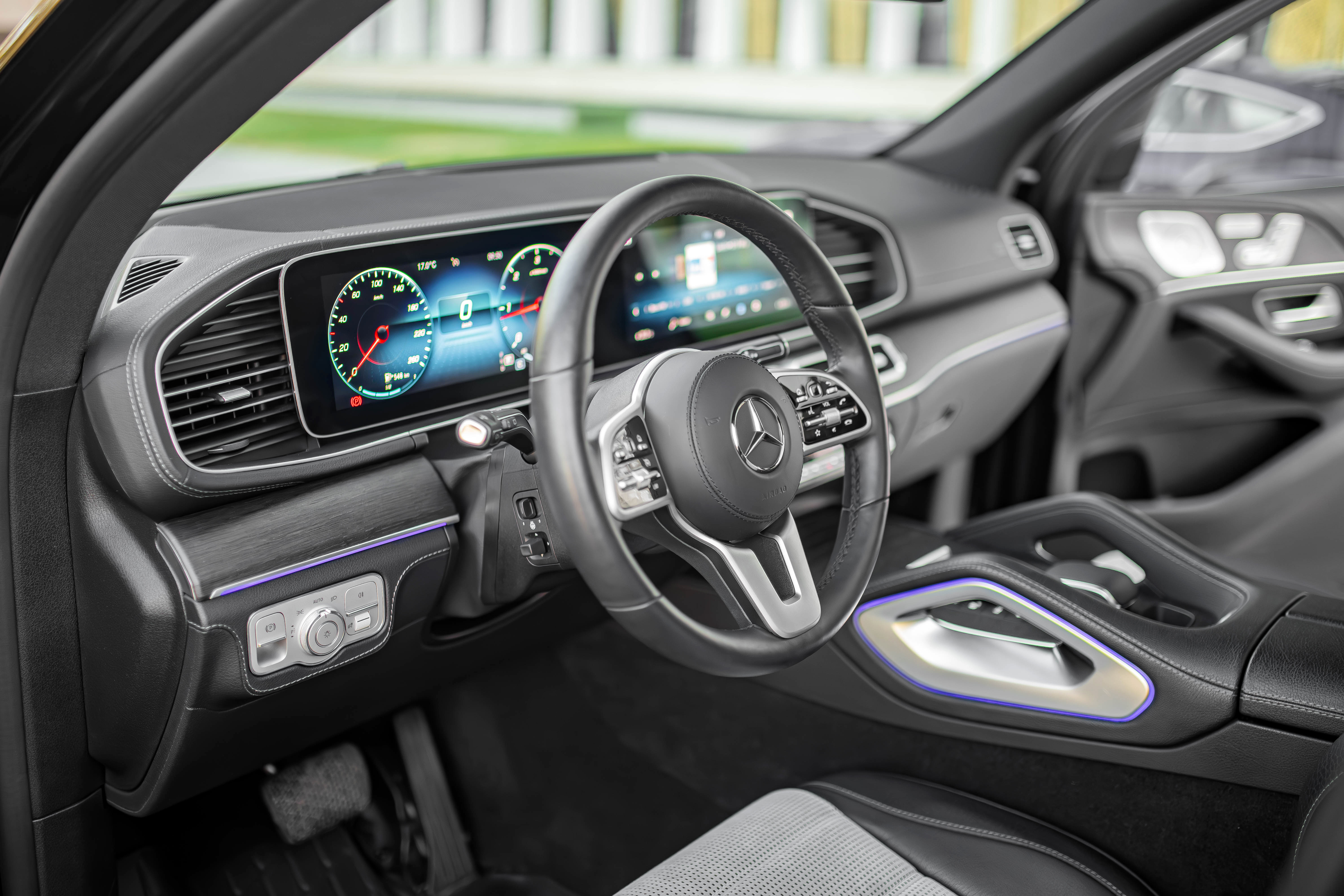 Mercedes-Benz GLE 300d — фото 3